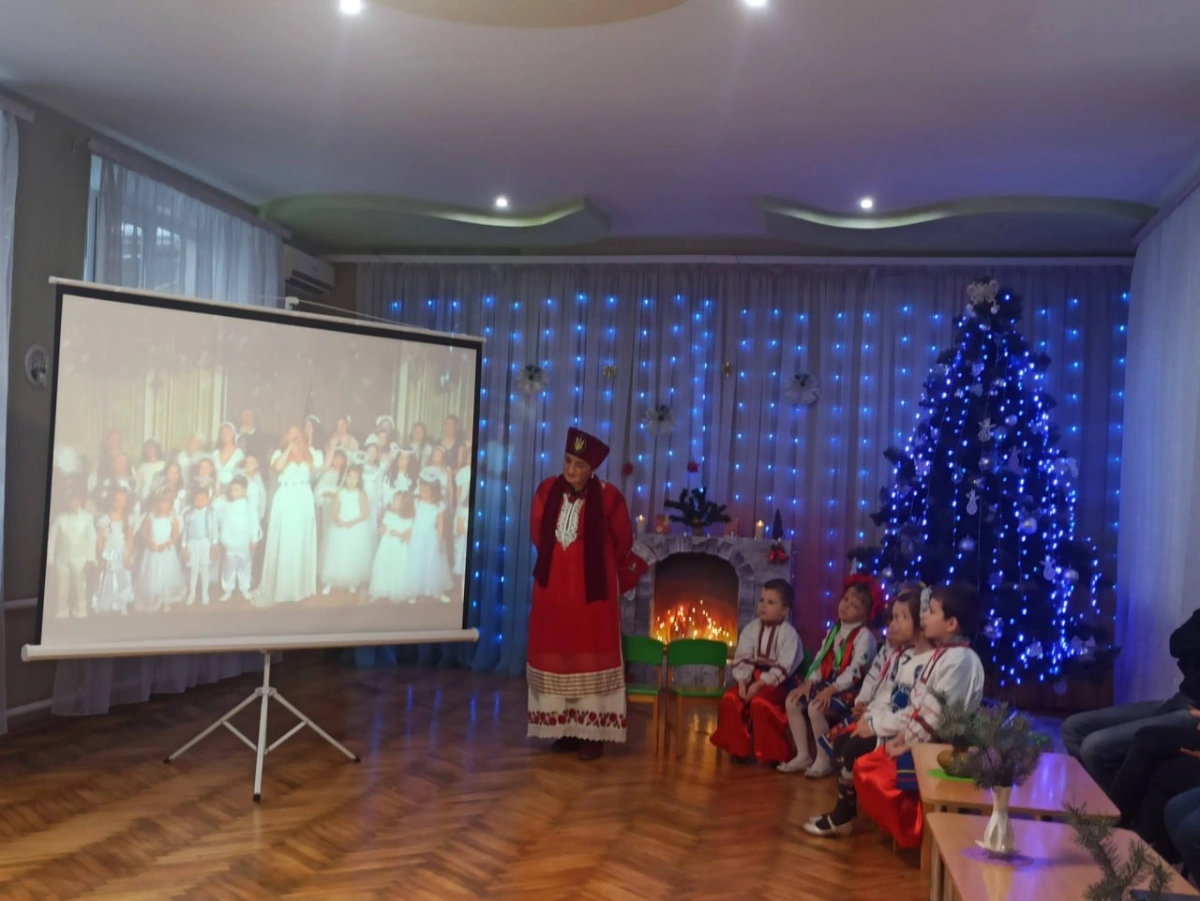 Натхненна зустріч наприкінці року!