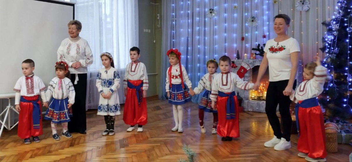 Натхненна зустріч наприкінці року!